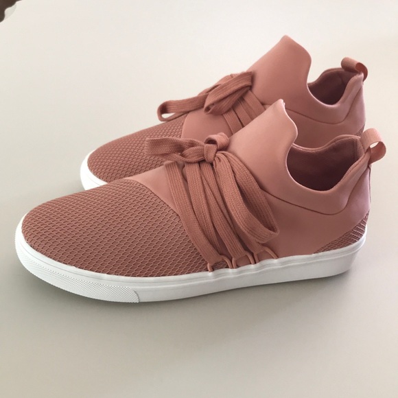 Steve Madden Shoes - Steve Madden Lancer 9M